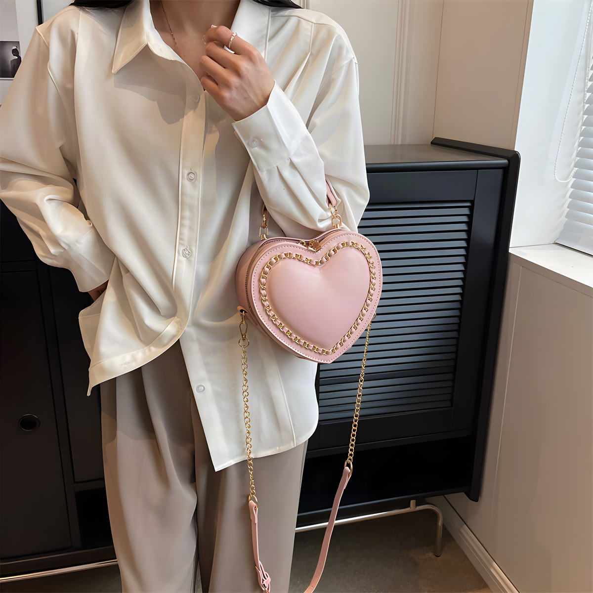 Heart Chain Shoulder Bag