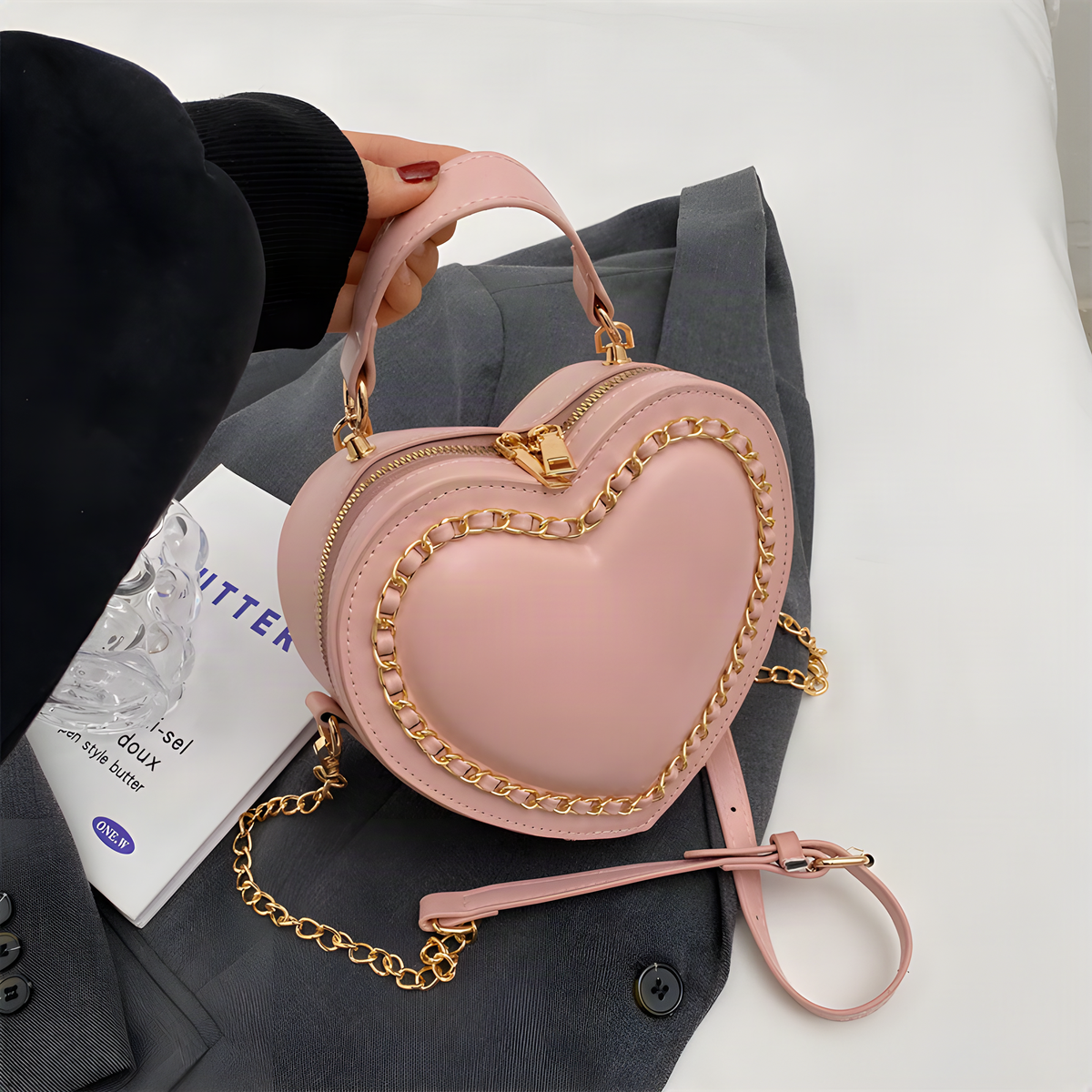 Heart Chain Shoulder Bag